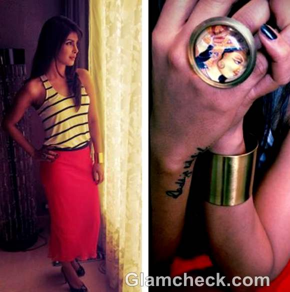Priyanka Chopra Promotes “Barfi” at Bangalore – Phoenix Marketcity