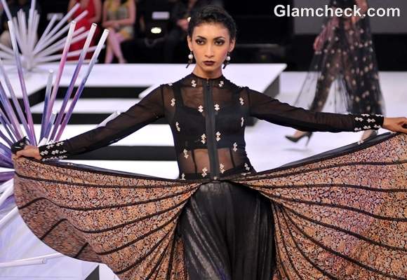 Neeta Lulla at Blenders Pride Fashion Tour 2012: Glamour meets Gothic