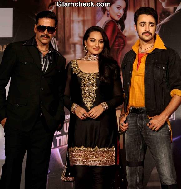 Cast of “Once Upon a Time in Mumbaai Again” Unveil First Look
