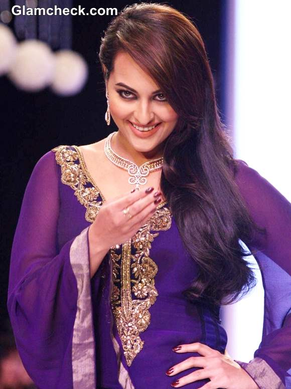 IIJW 2013 Gitanjali Beti collection