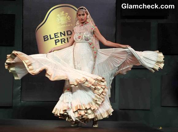 2013 Blenders Pride Fashion Tour Suneet Varma lehenga collection