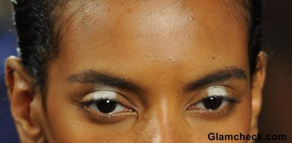 Minimalistic But Bold with White Eyeshadow