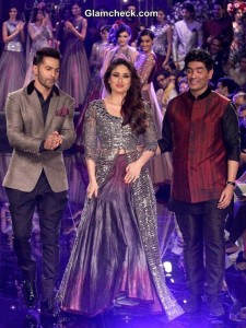 Kareena Kapoor for Manish Malhotra at 2014 LFW Winter-Festive