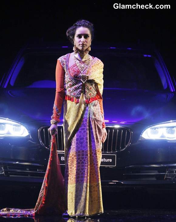 Shraddha Kapoor Walks for J J Valaya at India Bridal Fashion Week 2014