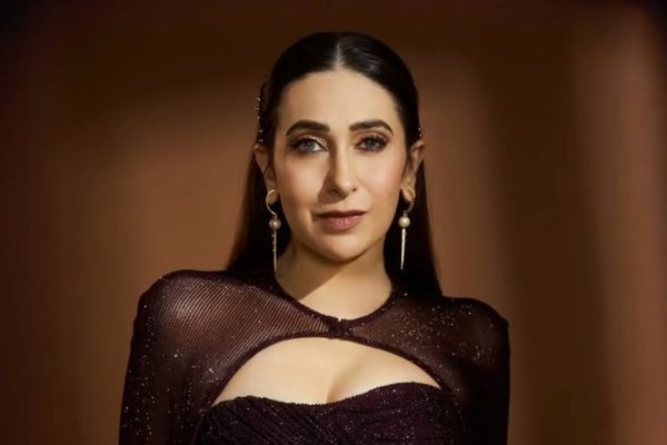Karisma Kapoor in Deep-Plum outfit at Indias Best Dancer Season 5 Awards Night