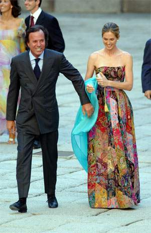 Julio Iglesias Marries Miranda Rijnsburger