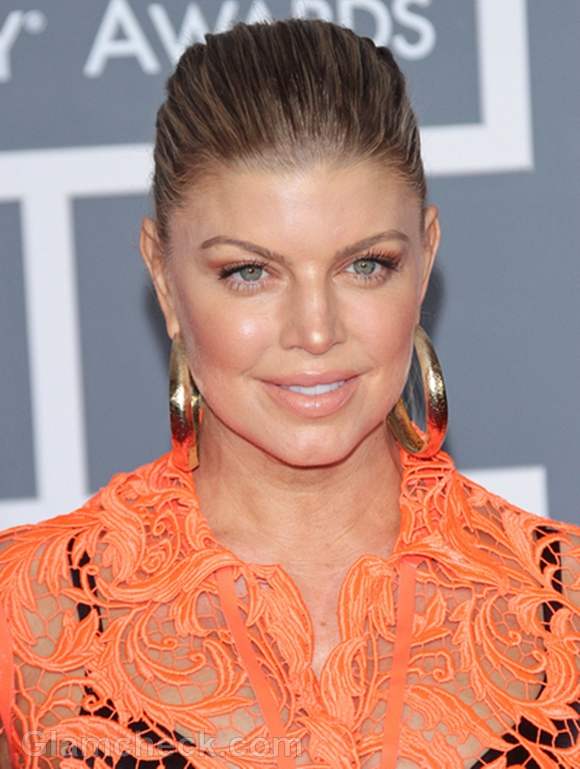 Fergie Dons See-through Lace Gown at 2012 Grammy Awards