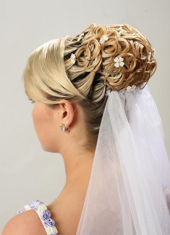 bridal_hairstyle for long hair- updo2