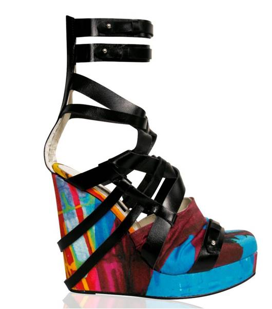 Ana-Locking-womens-footwear-f-w-2010-5