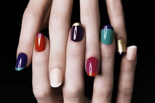 Yves Saint Laurent Couture Manicure Fall 2010 collection