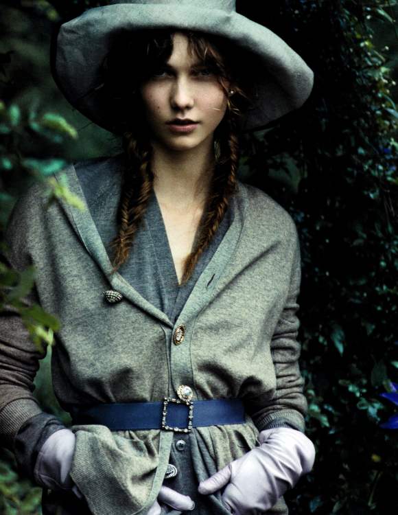 Karlie Kloss for Vogue China August 2010