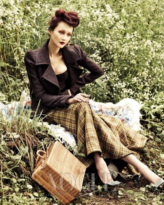 Lee Hye Jeong for Vogue Korea August 2010