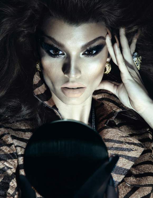 Crystal Renn for Vogue Paris December–January 2011-4
