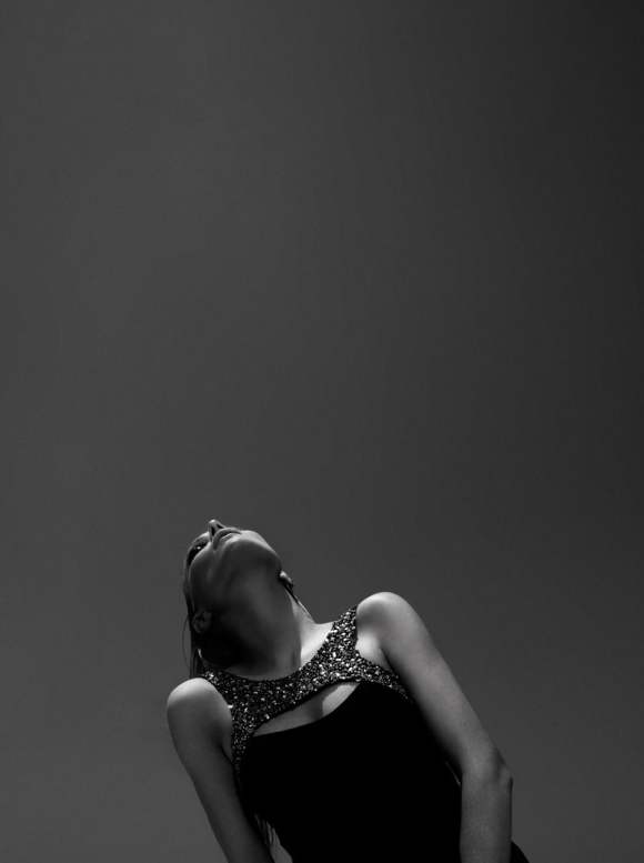 Ives Kolling LOfficiel Brazil December 2010-3