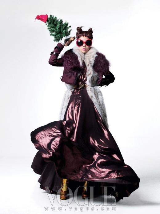 Christmas Editorial Vogue Korea December 2010 10