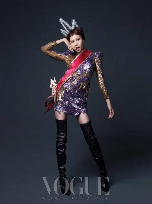 Christmas Editorial Vogue Korea December 2010 13