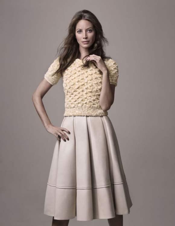 Christy Turlington for Elle France December 2010 Editorial 6