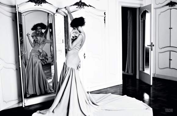 Daiane Conterato for Elle Brazil December 2010 5