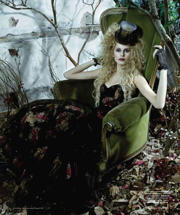 Hana Soukupova for Harper’s Bazaar Mexico December 2010