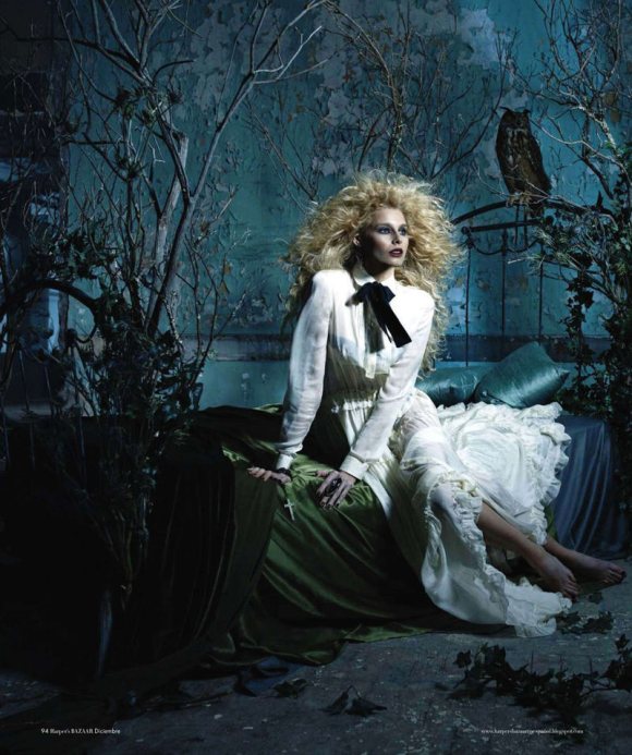Hana Soukupova for Harpers Bazaar Mexico December 2010 5
