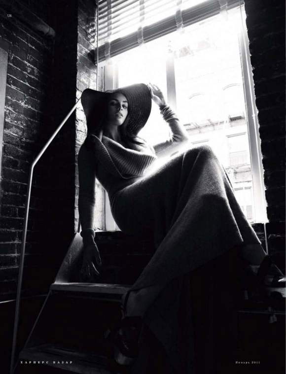 Hilary Rhoda for Harpers Bazaar Russia January 2011 3