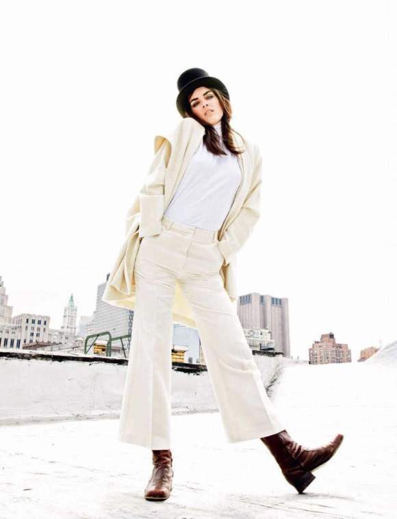 Hilary Rhoda for Harpers Bazaar Russia January 2011 6