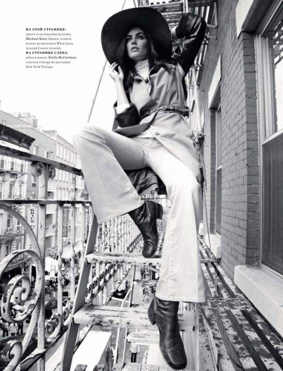 Hilary Rhoda for Harpers Bazaar Russia January 2011 7