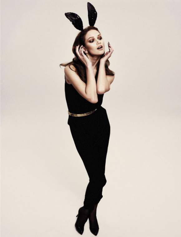 Lena Lomkova Vogue Turkey December 2010 4