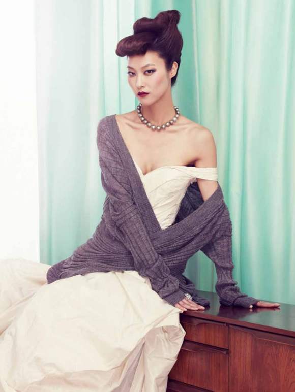 Park Ji Hye Choi A Ra for Harpers Bazaar Korea December 2010 11