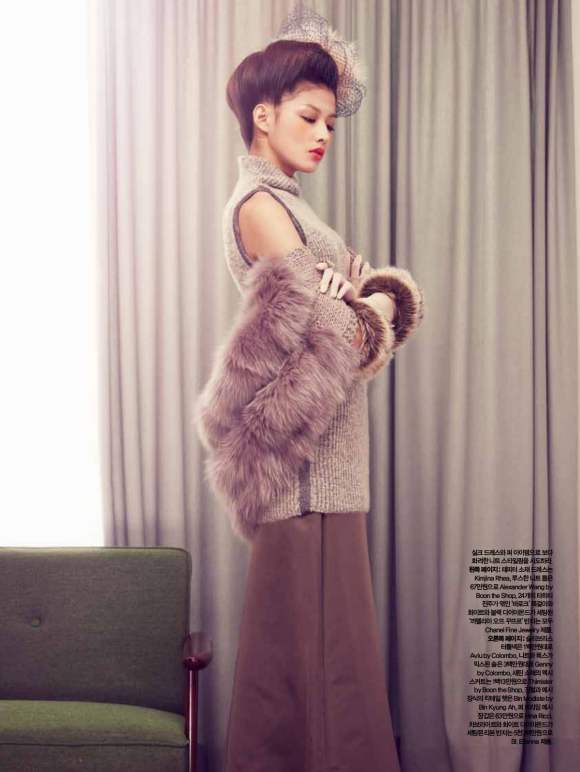 Park Ji Hye Choi A Ra for Harpers Bazaar Korea December 2010 4