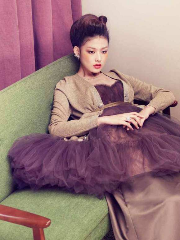 Park Ji Hye Choi A Ra for Harpers Bazaar Korea December 2010