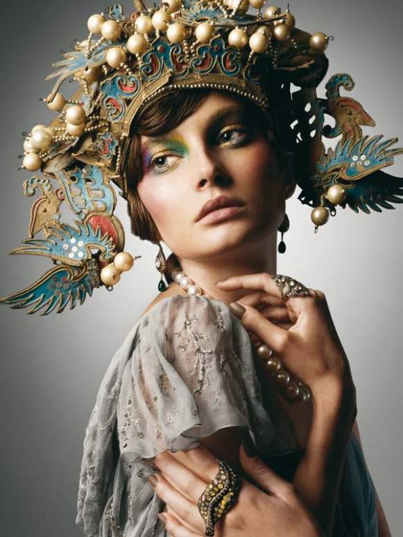 Petra Hegedus for Vogue Hellas December 2010 2