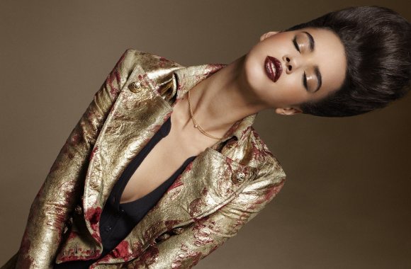 Hind Sahli Vogue Spain January 2011 1
