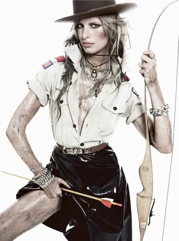 Karolina Kurkova Vogue Spain January 2011 11