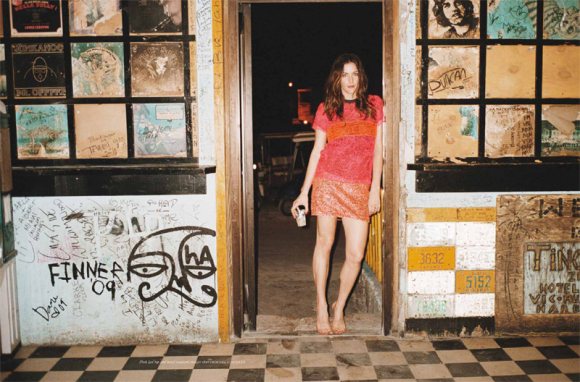 Liv Tyler Purple Fashion S S 2011 3