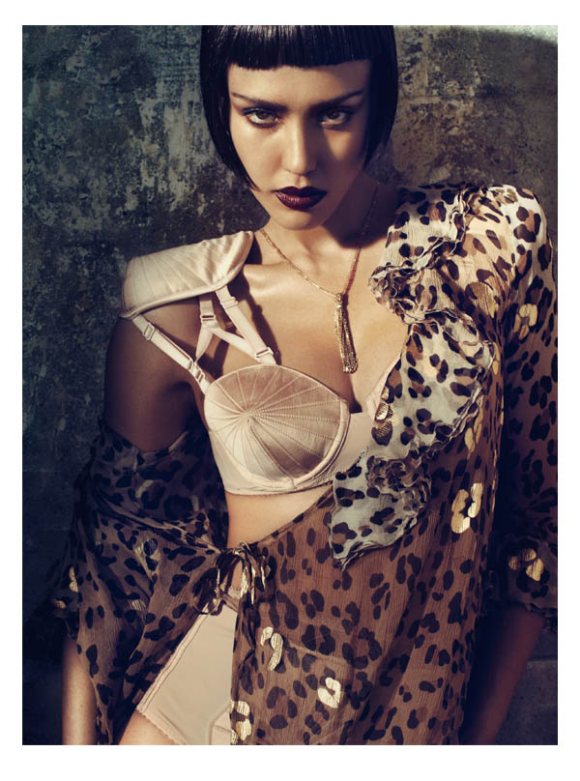 Jessica Alba Vogue Italia April 2011