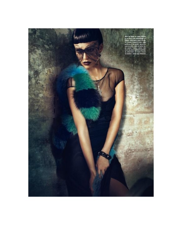 Jessica Alba Vogue Italia April 2011