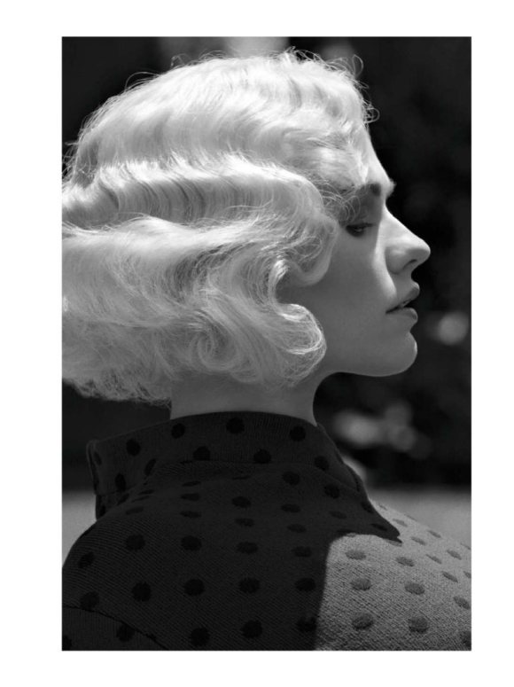 Anna Paquin V Magazine