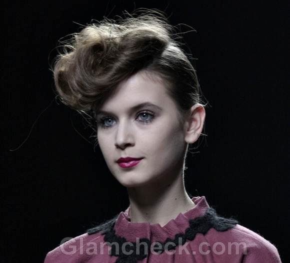 Hairstyle how to vintage pompadour with bun