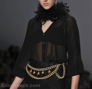 Style pick link waist chain