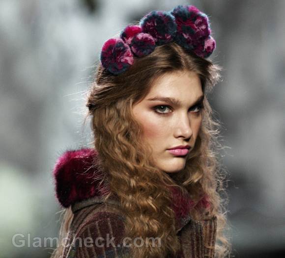 Style Pick of The Day: Pom Pom Hair Accessory