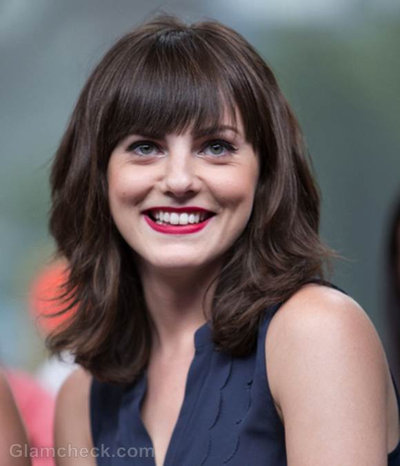 Georgina Reilly Sports Bouncy Waves and Bangs