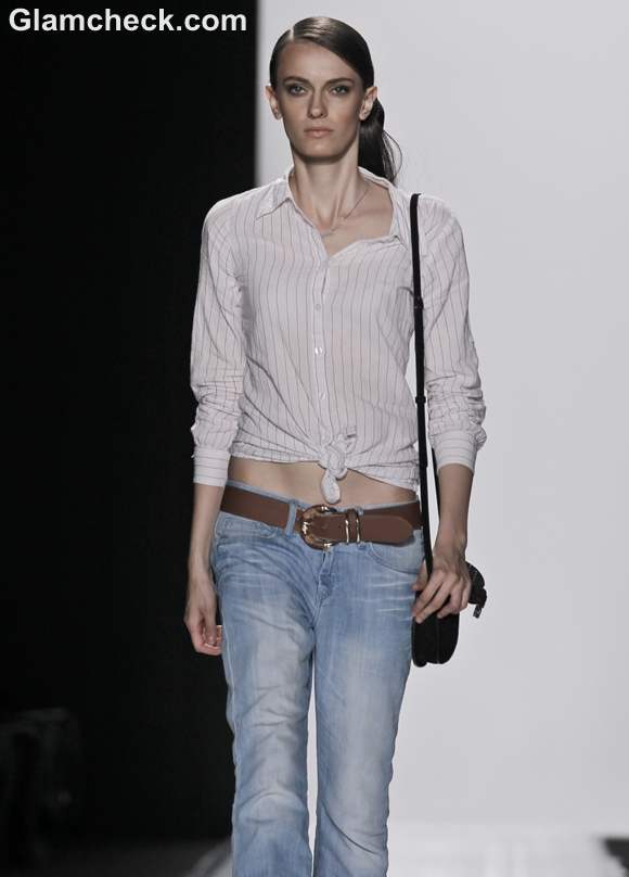 Steal The Look:  Wearing Boyfriend Jeans with Front tie shirt / Uber cool Androgyny