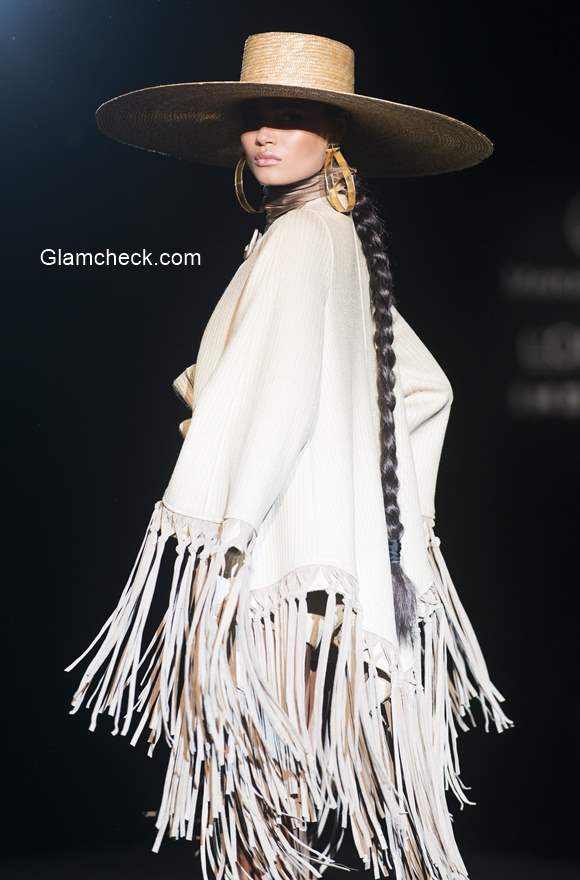 Runway Styling – Roberto Verino runway look for the Mercedes-Benz Fashion Week Madrid SpringSummer 2015