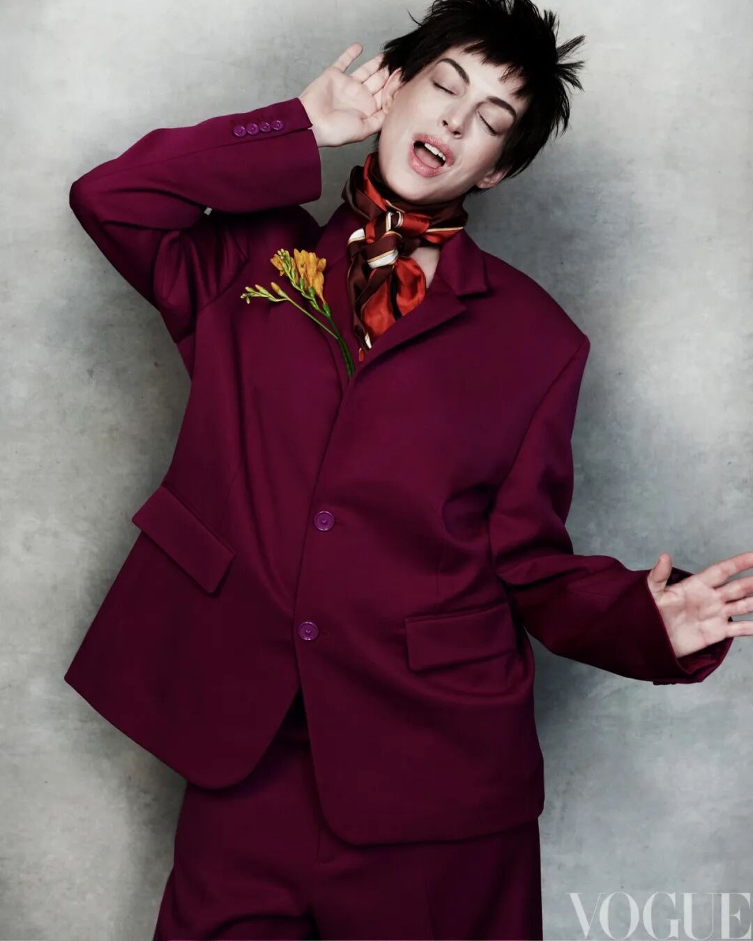 Anne Hathaway Vogue China Septembe 2026 issue